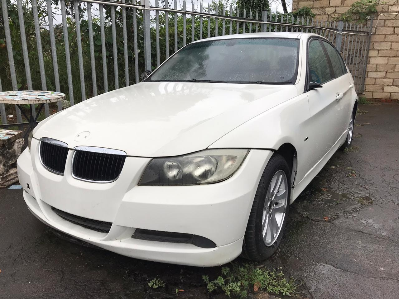 2007 BMW 320i e90 Spares Available - We Buy Damaged Cars