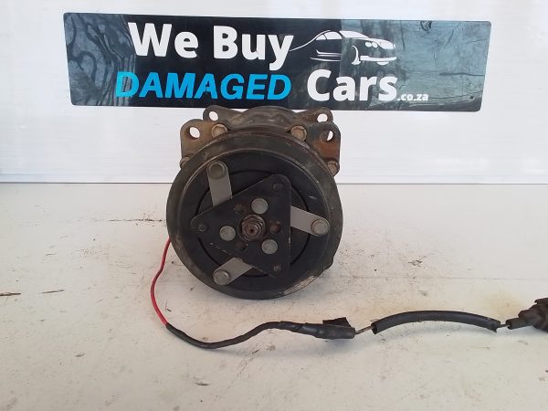 Nissan hardbody /NP300 KA20 Aircon compressor / pump OEM - Image 3