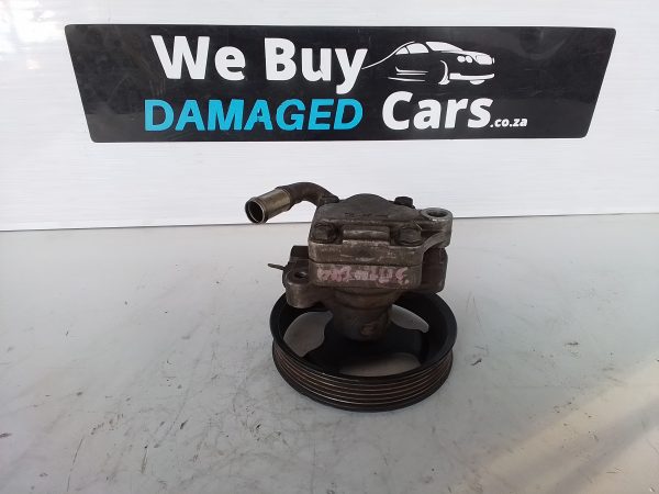 Ford Focus 2.0 TDCI Power Steering Pump - Image 3