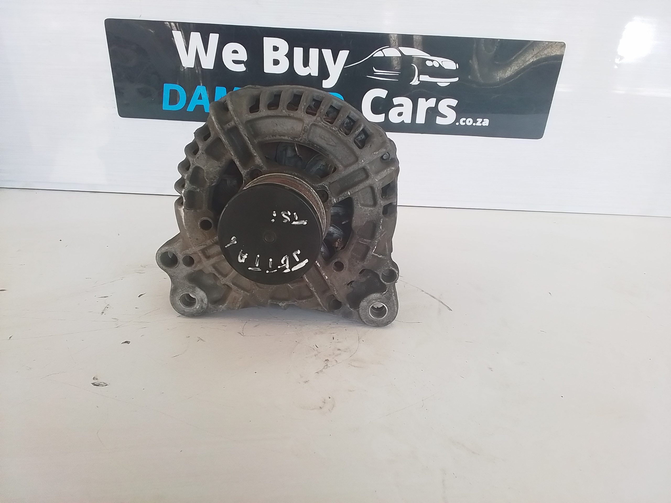 VW Volkswagen Jetta Mk6 1.4 TSI Alternator OEM