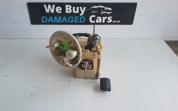 Hyundai I20 G4FA Petrol Pump OEM - Image 2