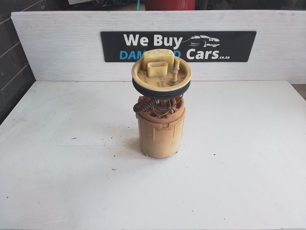 VW / Volkswagen Polo 6 Petrol Pump OEM - Image 2