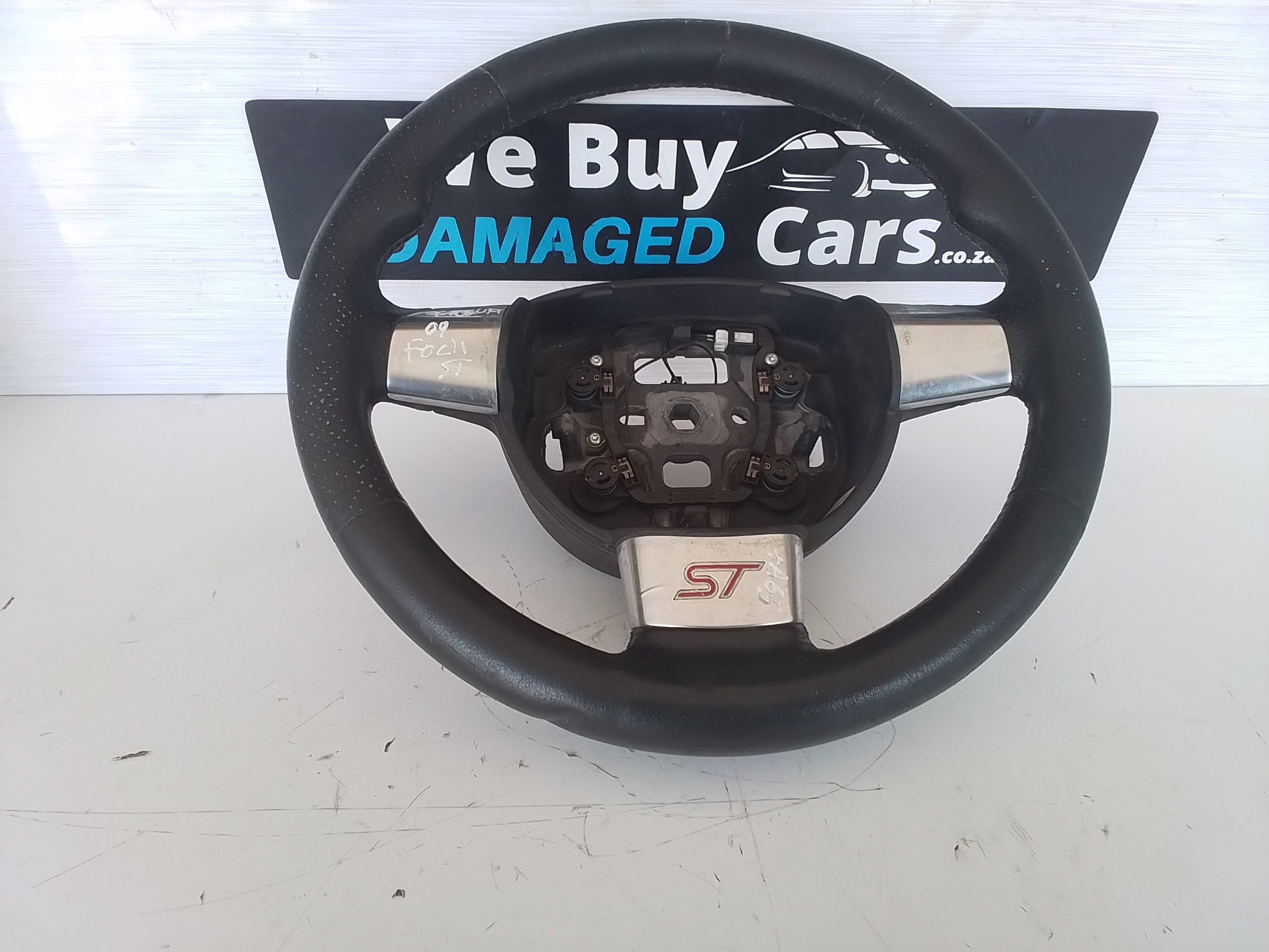 Ford Focus STZ 2.5 Steering Wheel OEM