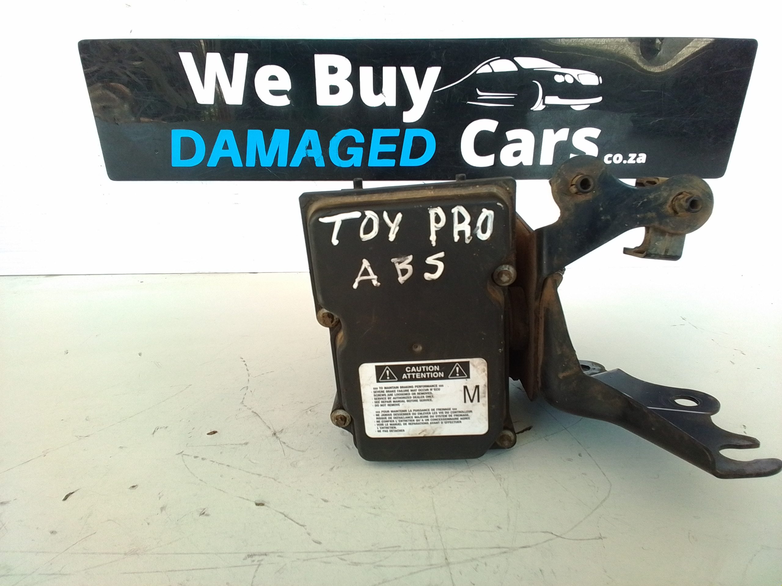 Toyota Professional 2.0 D4D 2AD ABS Pump OEM