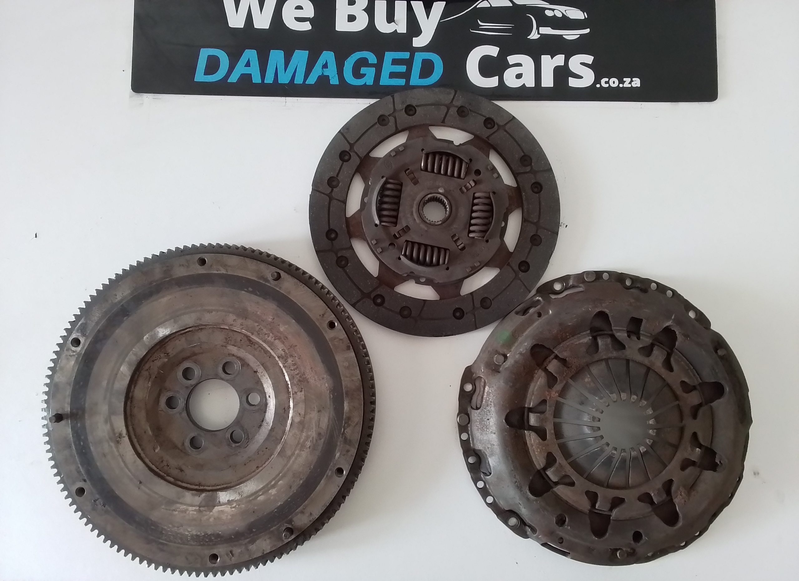 VW Polo Vivo 1.4 / Polo 6 / CLP 1.4 Flywheel / Clutch kit OEM