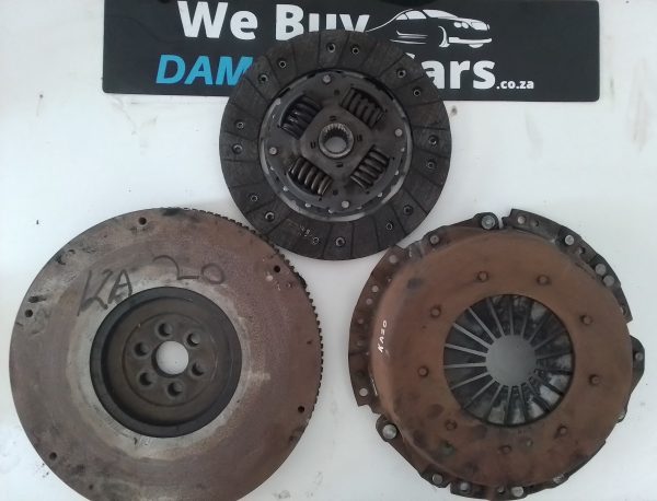 Nissan Hardbody / NP300 KA2O Flywheel / Clutch kit OEM - Image 3