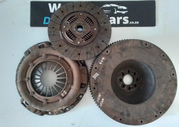 Nissan Hardbody NP300 YD25 4x4 Flywheel / Clutch kit