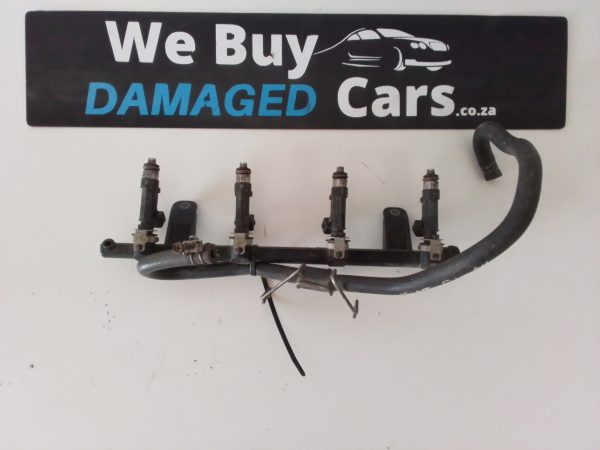 Fiat Sienna/Strada 1.2 Fuel injectors x4 with fuel Rail OEM - Image 2