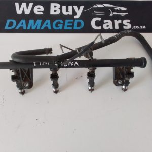 Fiat Sienna/Strada 1.2 Fuel injectors x4 with fuel Rail OEM