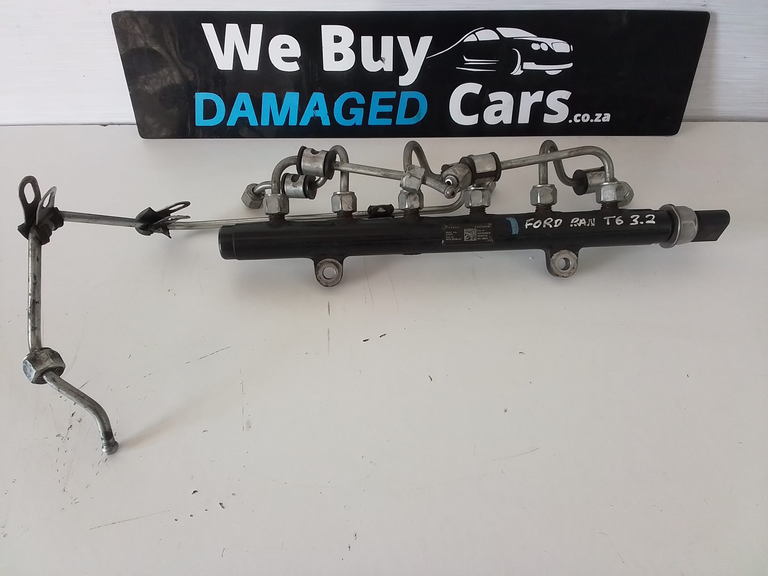 Ford Ranger T6/T7 3.2 Tdci Fuel Rail includes Pressure Sensor/Pipes OEM