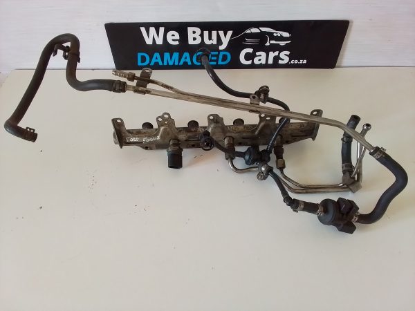 Ford Focus 2.0 Petrol Fuel Rail/Fuel Pressure Sensor 2008 OEM - Image 3
