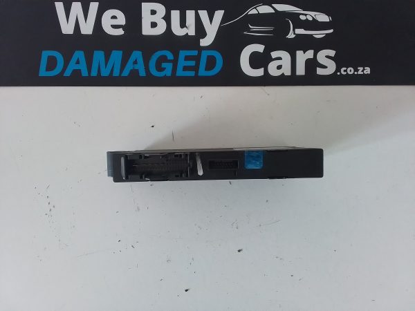 BMW E90 320i N43 Cas Box OEM - Image 3