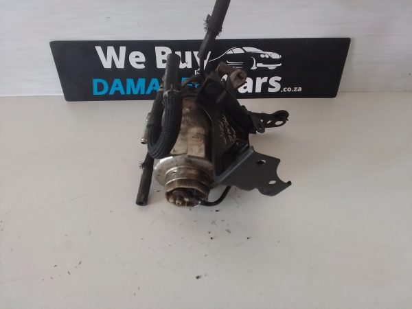 Toyota Corolla Professional 2.0 D4D 2AD Prime Lift Pump OEM - Image 3