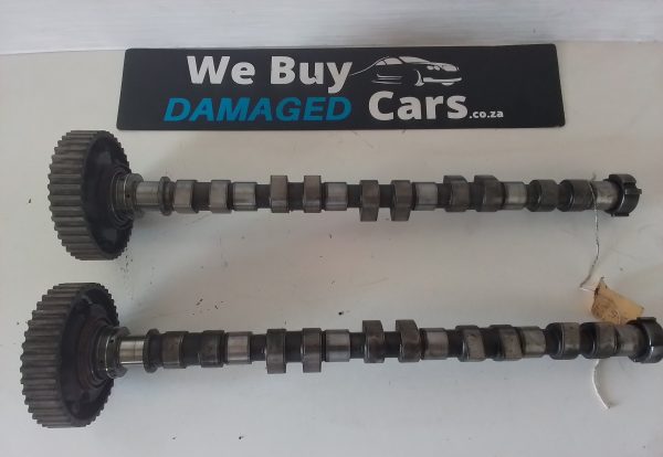 Ford Focus ST1/2 2.5T Cam Shafts Pair Exhaust & Intake with Gears OEM - Image 2