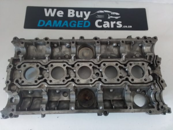Ford Focus ST1/2 2.5T Tappet Cover/Cam Box OEM - Image 3
