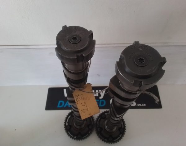 Ford Focus ST1/2 2.5T Cam Shafts Pair Exhaust & Intake with Gears OEM