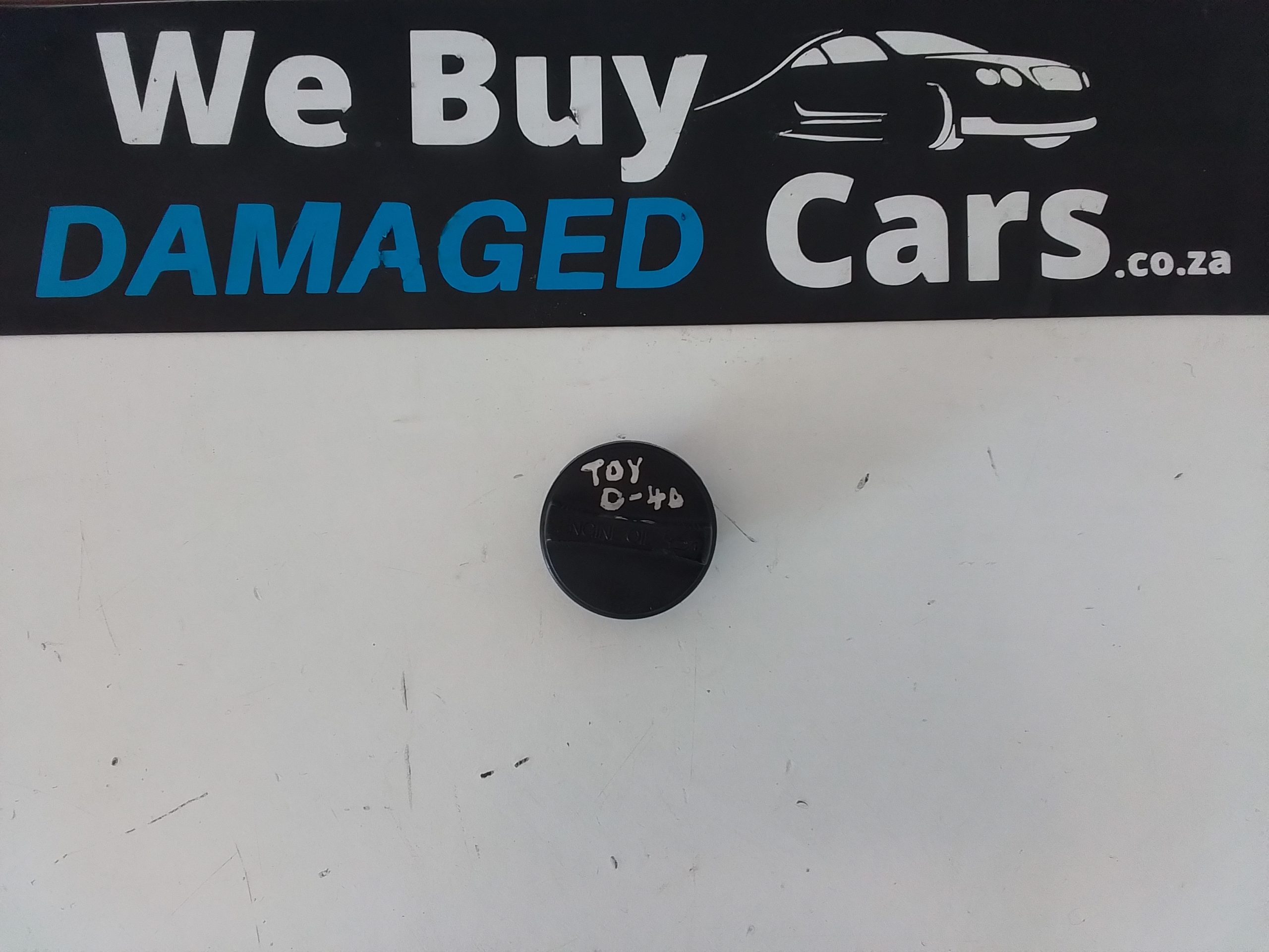 Toyota Corolla 2.0 D4D 2AD Engine Oil Cap OEM