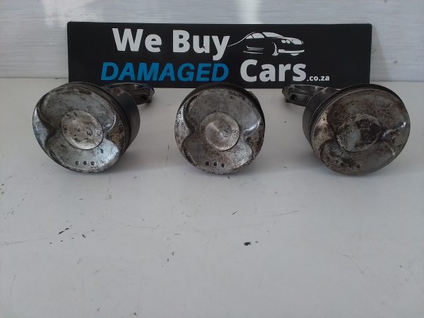 Nissan NV350 QR25 Con Rods Pistons Singles OEM - Image 3
