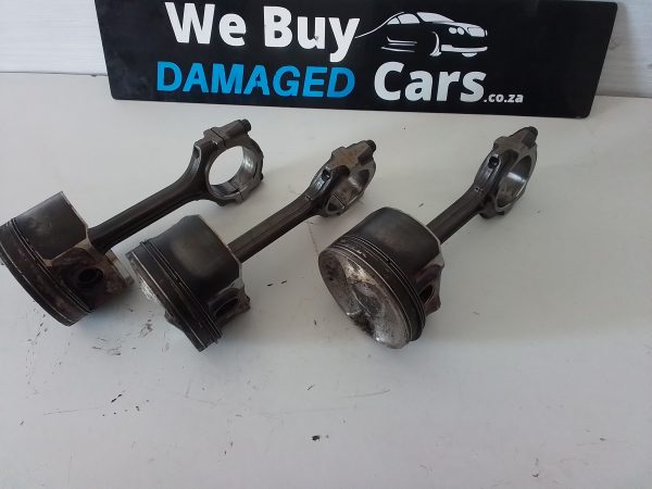 Nissan NV350 QR25 Con Rods Pistons Singles OEM - Image 4