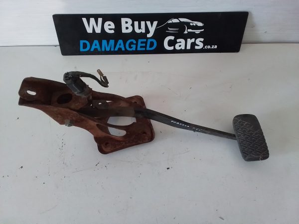 Toyota Corolla/Conquest 160i Auto Brake Pedal 1995 OEM - Image 3