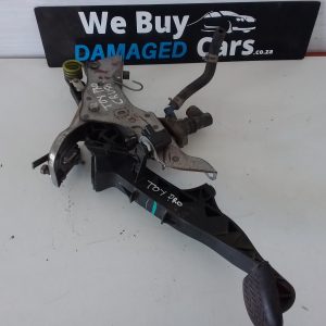 Toyota Corolla Professional 2.0 D4D 2AD Clutch Pedal and Clutch Master OEM