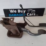 Renault Sandero 1.6 KL7M Accelerator and Brake Pedal