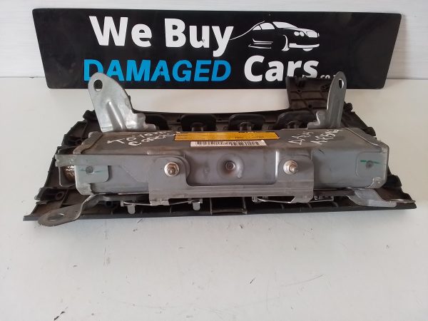 Toyota Corolla Professional 2.0 D4D 2AD Dashboard Airbag OEM - Image 4