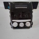 Toyota Yaris 2018 Radio Includes Panel and Vents OEM