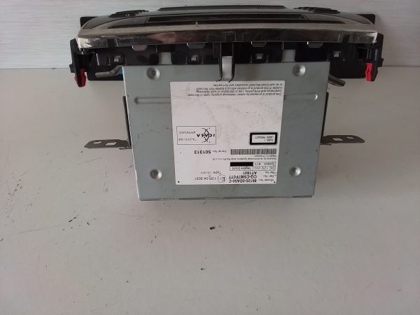 Toyota Yaris 2018 Radio Includes Panel and Vents OEM - Image 4