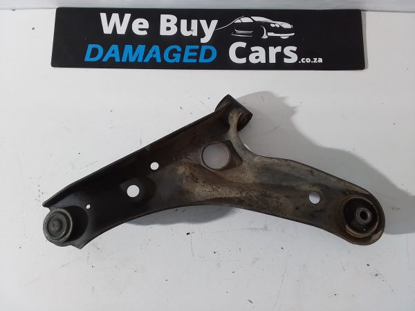 Suzuki Alto R06A Control Arm RHS Front OEM - Image 3