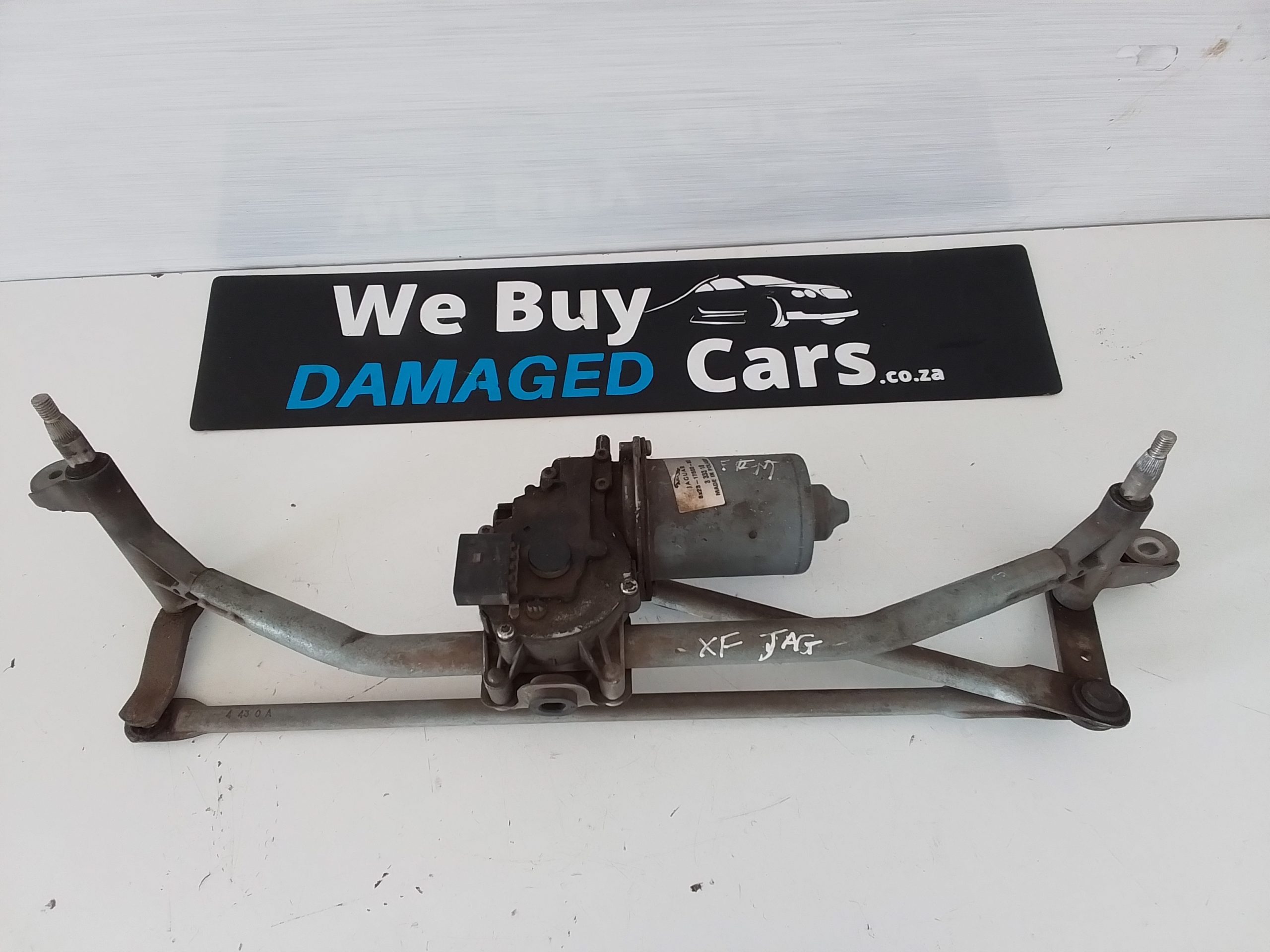 Jaguar XF 3.0 V6 Wiper Motor and Mechanism OEM