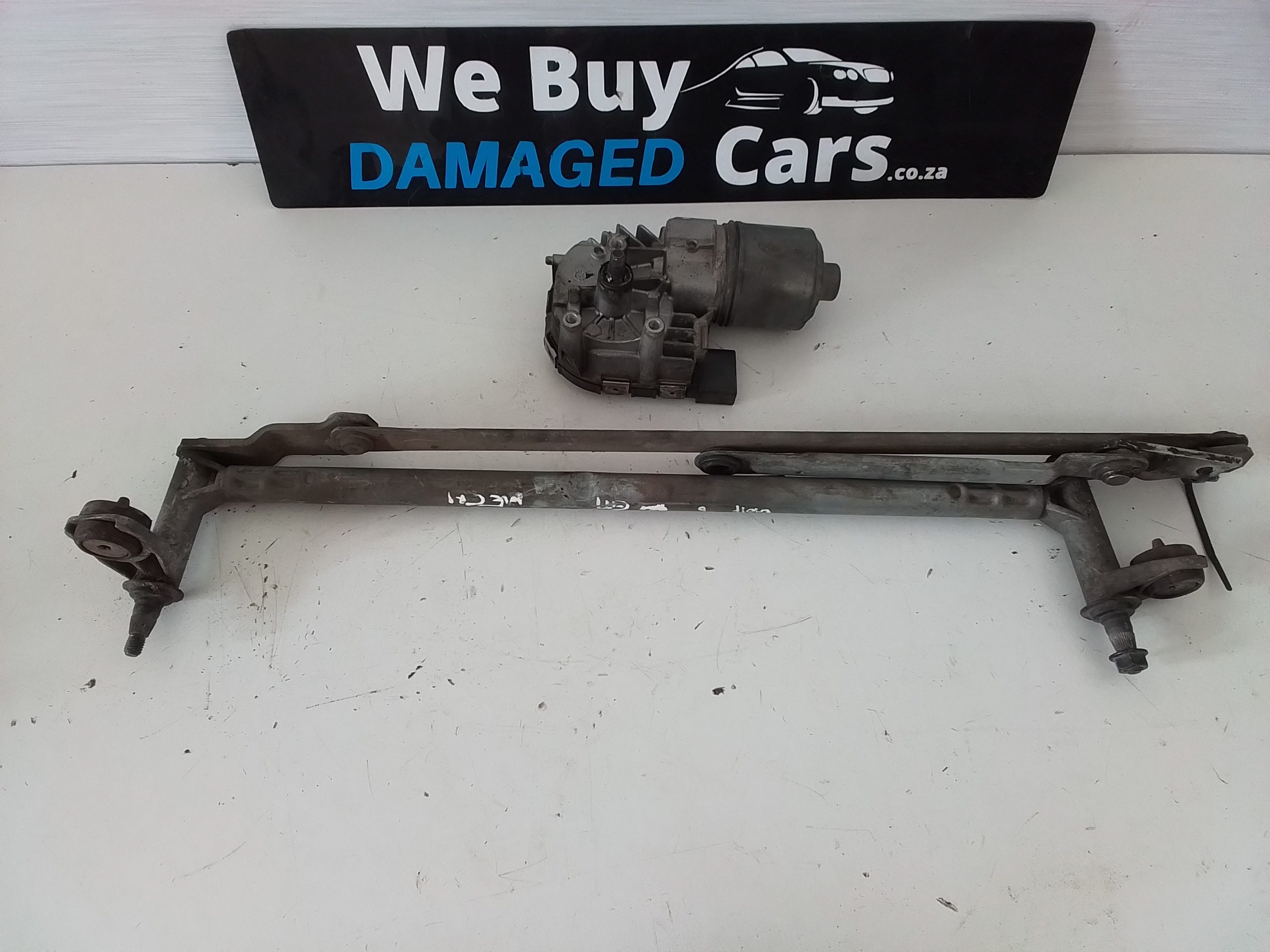 VW/ Volkswagen Golf mk6 2.0 GTI CCZ Wiper Motor and Mechanism OEM