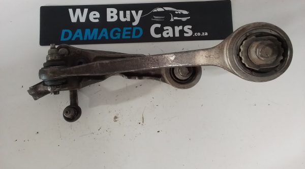 Jaguar XF 3.0 V6 Lower LHS Control Arm OEM - Image 4
