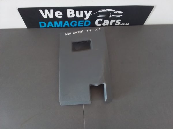 Ford Ranger T6 Interior Fuse Box Cover Damaged  OEM