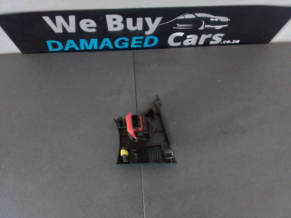 Toyota Corolla Start/Stop Button with Surround 2009 OEM - Image 3