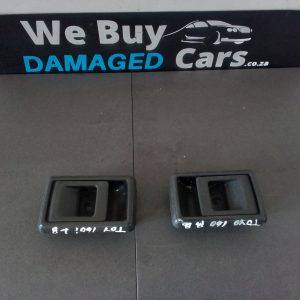 Toyota Corolla Inner Door Handles L/R R/R 1995 OEM