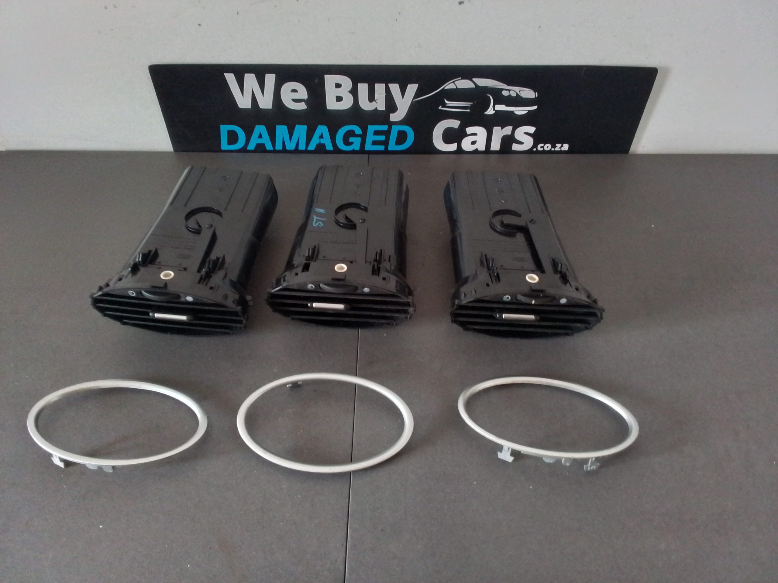 Ford Focus ST Mk2 Dashboard Air Vents singles OEM