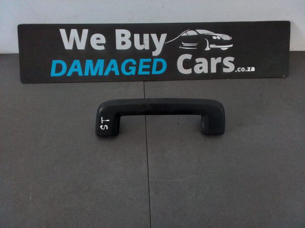 Ford Focus Mk2 / ST Hood Grab Handle Front Black  OEM