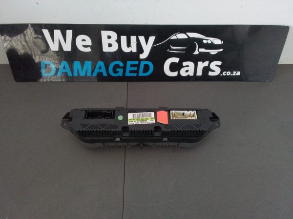 Ford Focus Mk2 /ST Climate Control Unit OEM - Image 4