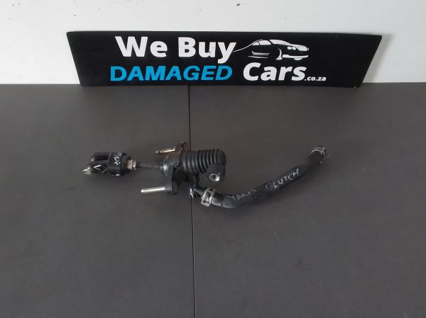 Toyota Yaris Clutch Master 2018 OEM - Image 2