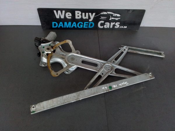 Toyota Professional Front LHS Window Mechanism with Motor OEM