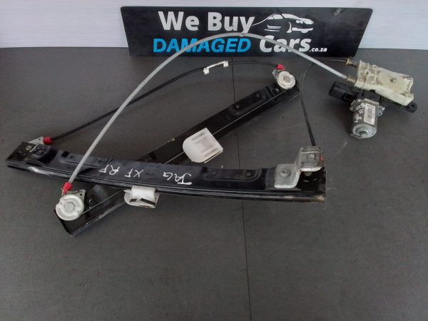 Jaguar XF RHS Front Window Mechanism and Motor 2013 OEM