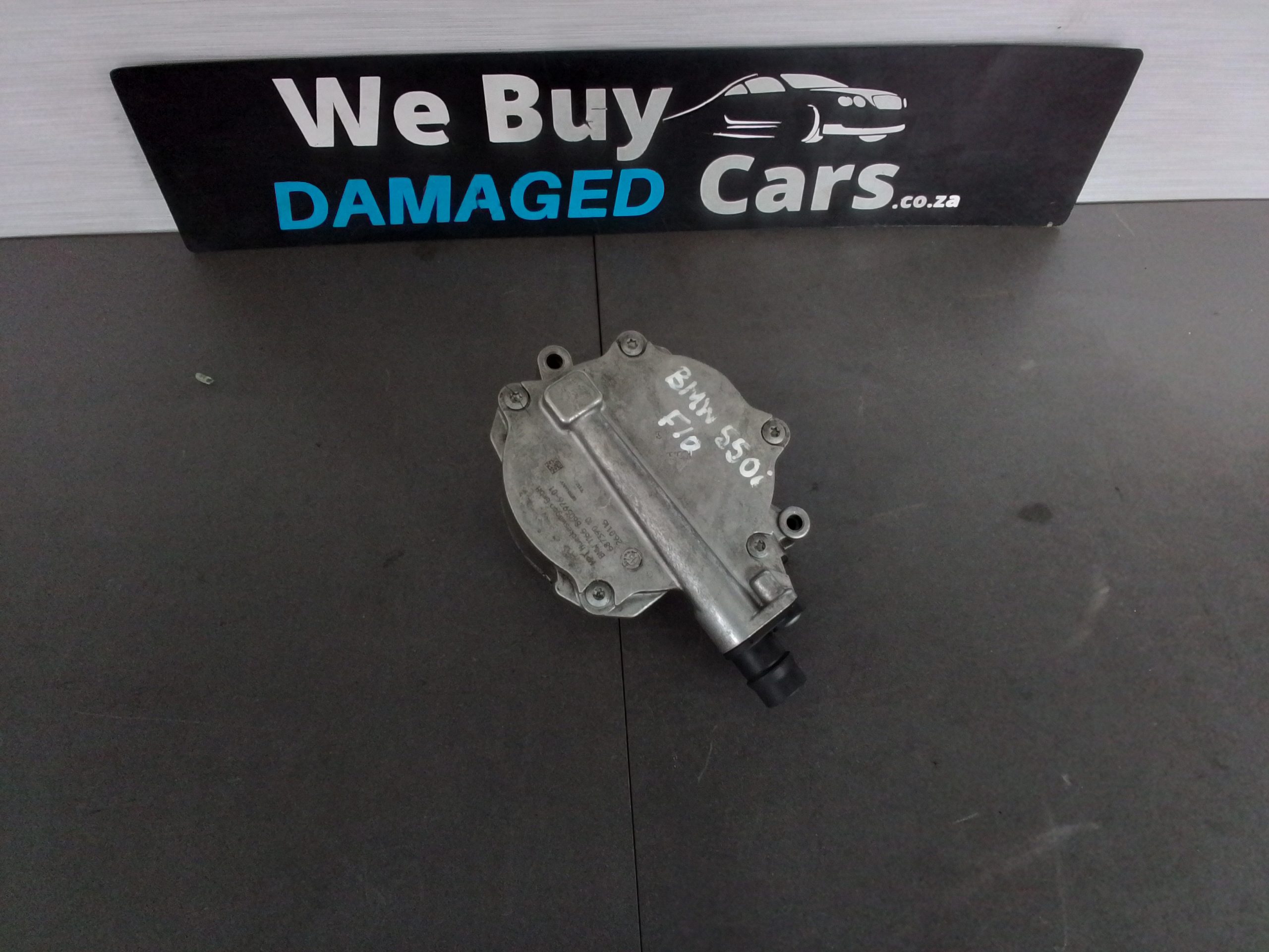 BMW F10 550i N63 Vacuum Pump OEM