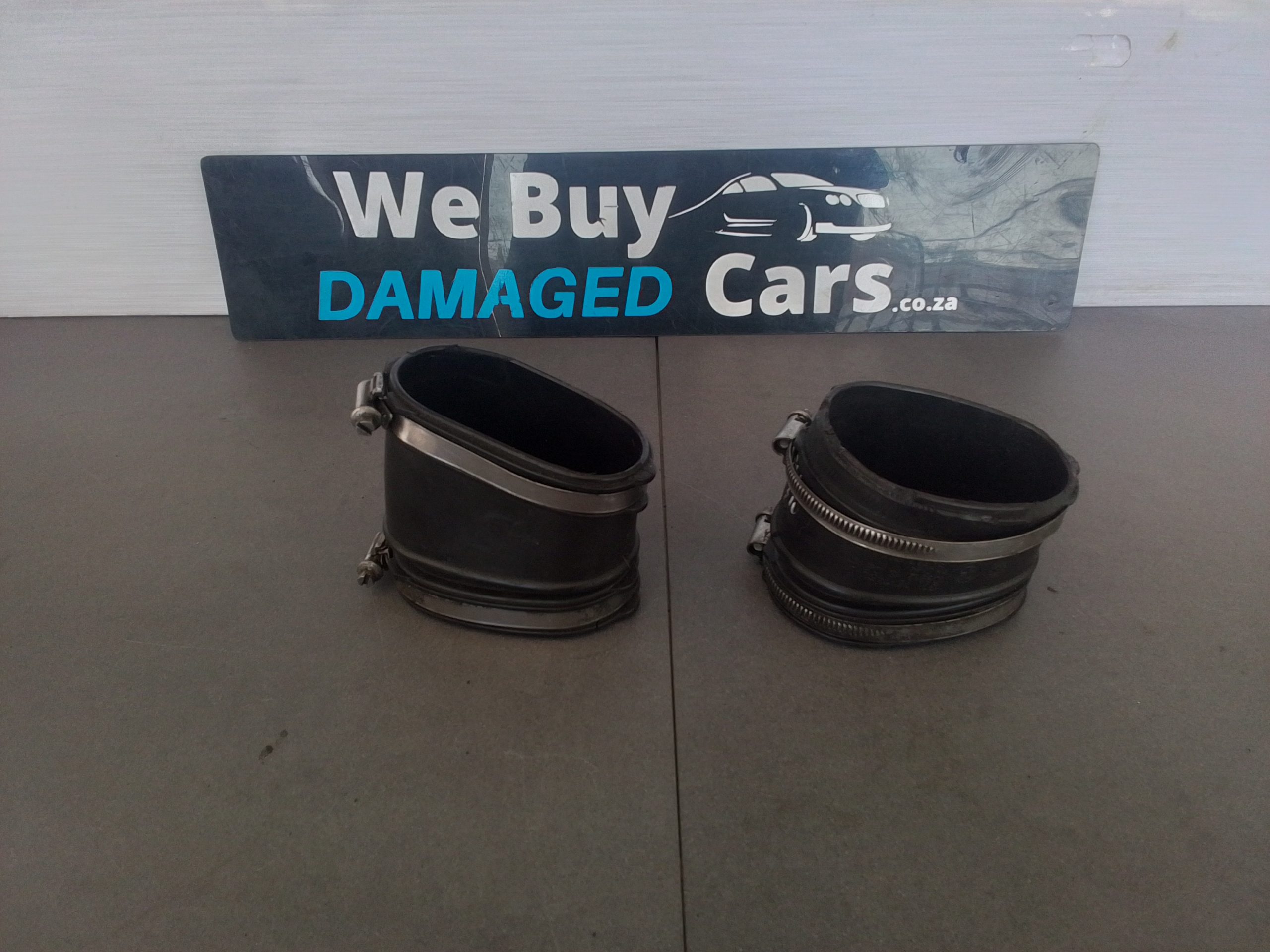 BMW F10 550i N63 Boost Pipe Rubber Cupplings Each OEM