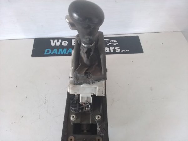Audi Q7 Gear Selector Auto 2007-2015 OEM - Image 4