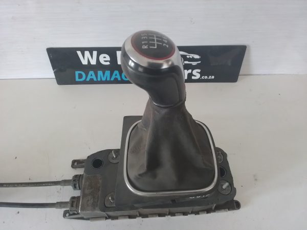 VW / Volkswagen Golf mk6 2.0 GTI CCZ Manual Gear Selector Cables with Gear Knob /Selector OEM - Image 2