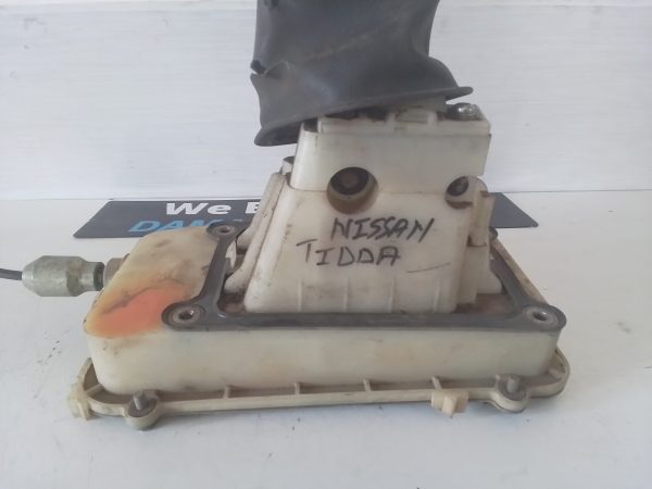 Nissan Tiida Gear Selector Cables Manual OEM - Image 3