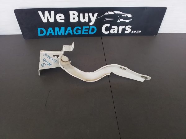 Toyota Yaris LHS Bonnet Hinge 2018 OEM