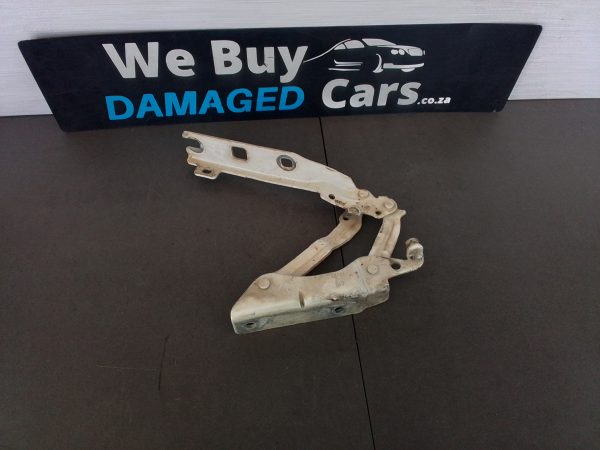 VW/Volkswagen Golf MK6 RHS Bonnet Hinge OEM - Image 3