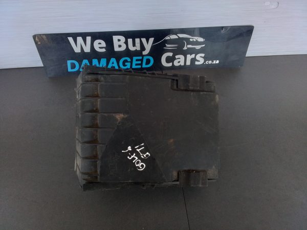 VW/Volkswagen Golf MK6 2.0 GTI CCZ Fuse Box OEM